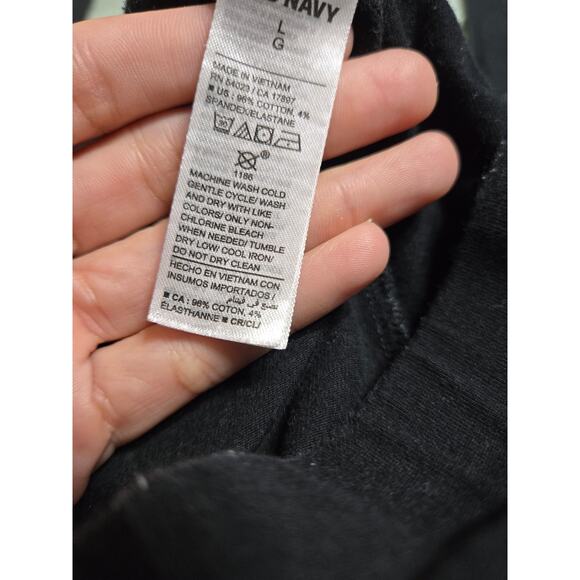 Old navy large women's black capris leggings - Picture 6 of 9